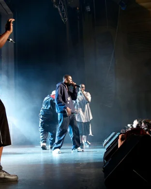 Live concert by Monaleo