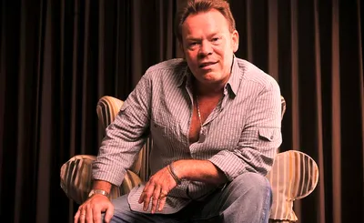 Ali Campbell
