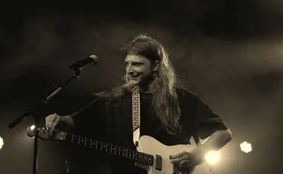 Dexter and The Moonrocks